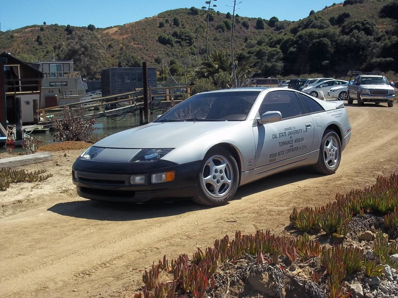 Illustration for article titled Does This Nissan 300ZX Seller Know The Car Was Probably In A Famous Super Bowl Commercial? (Updated)